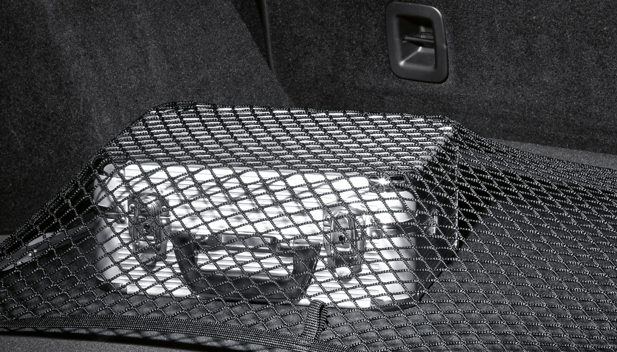 Luggage net, Boot floor - black, Plastic