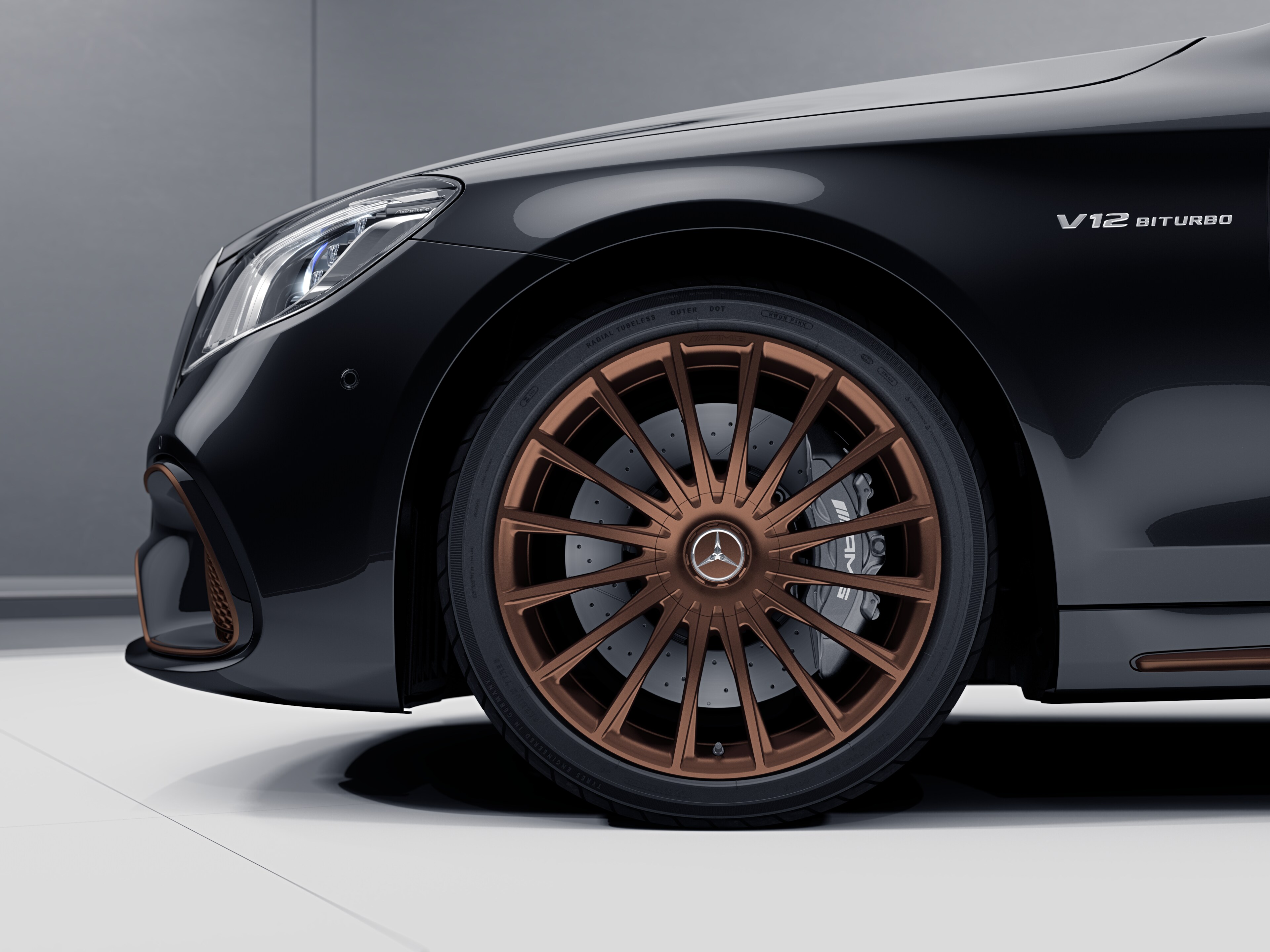 AMG multi-spoke forged wheel, 50.8 cm (20-inch) - 8,5 J x 20 ET 39, bronze-coloured