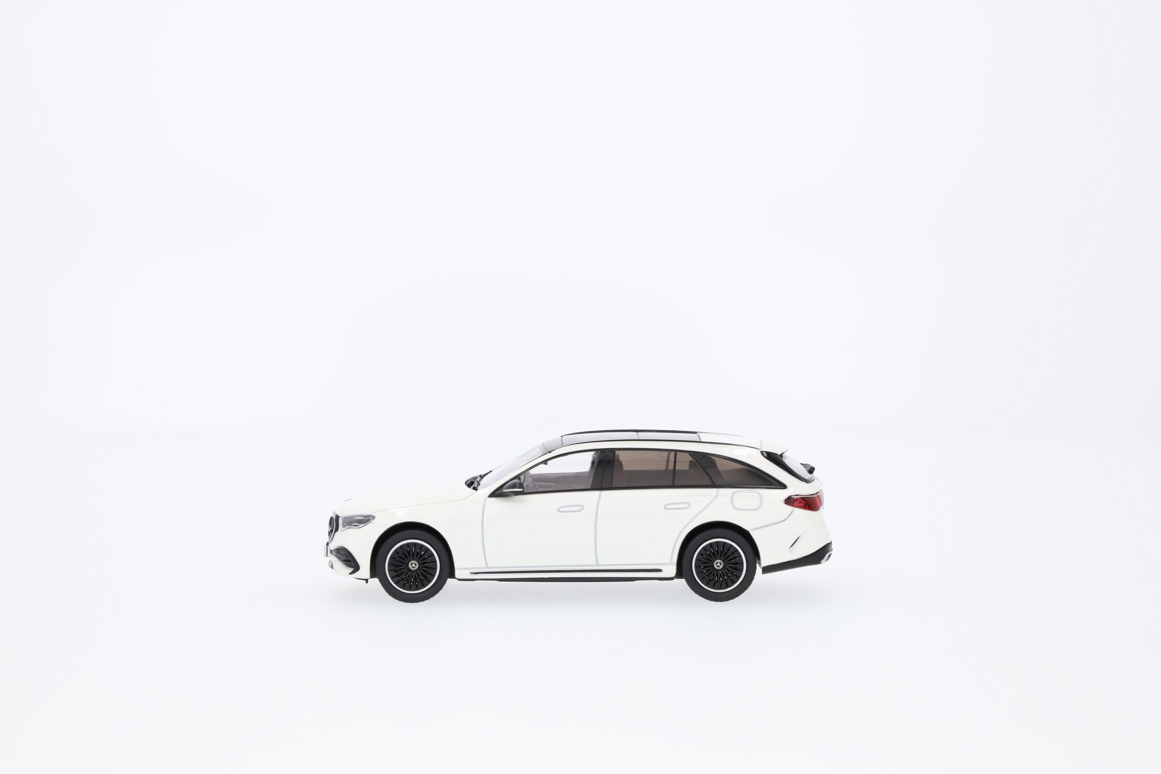 E-Class, Estate, AMG Line, S214 - G manufacture opalite white bright, iScale, 1:43
