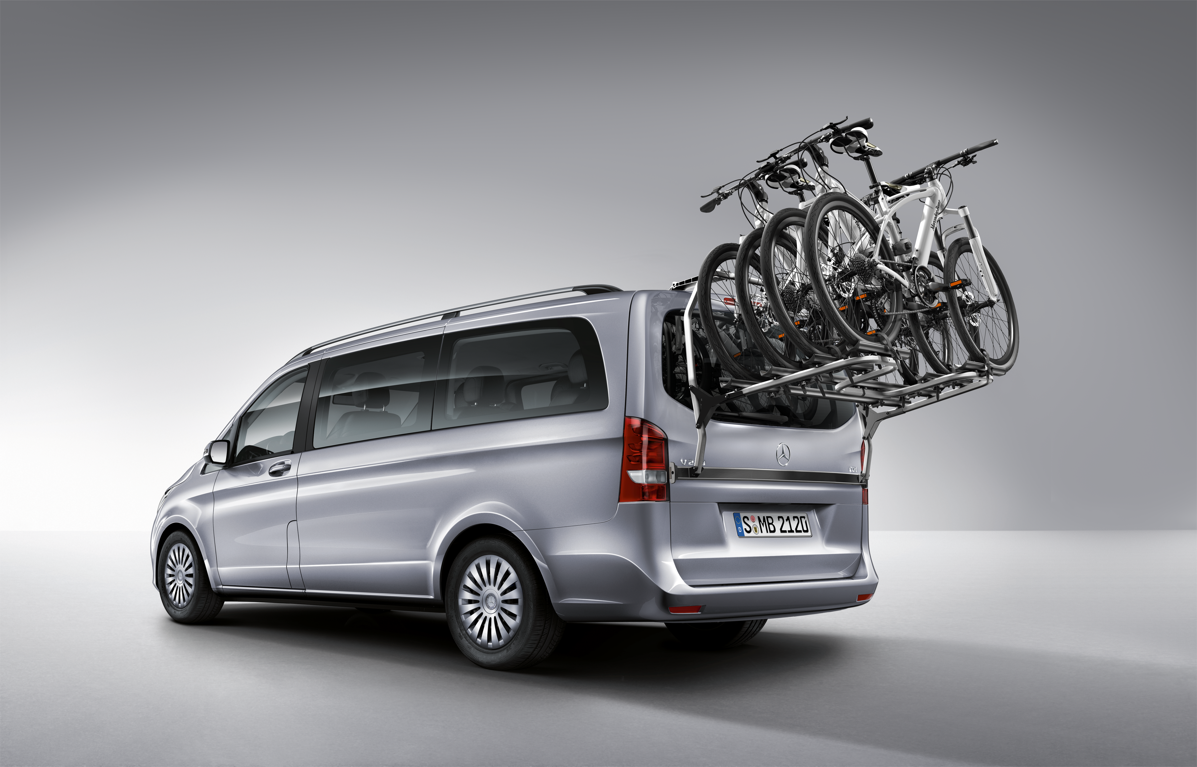Rear bicycle rack, on tailgate - Aluminium / Steel / Plastic, silver-coloured / black