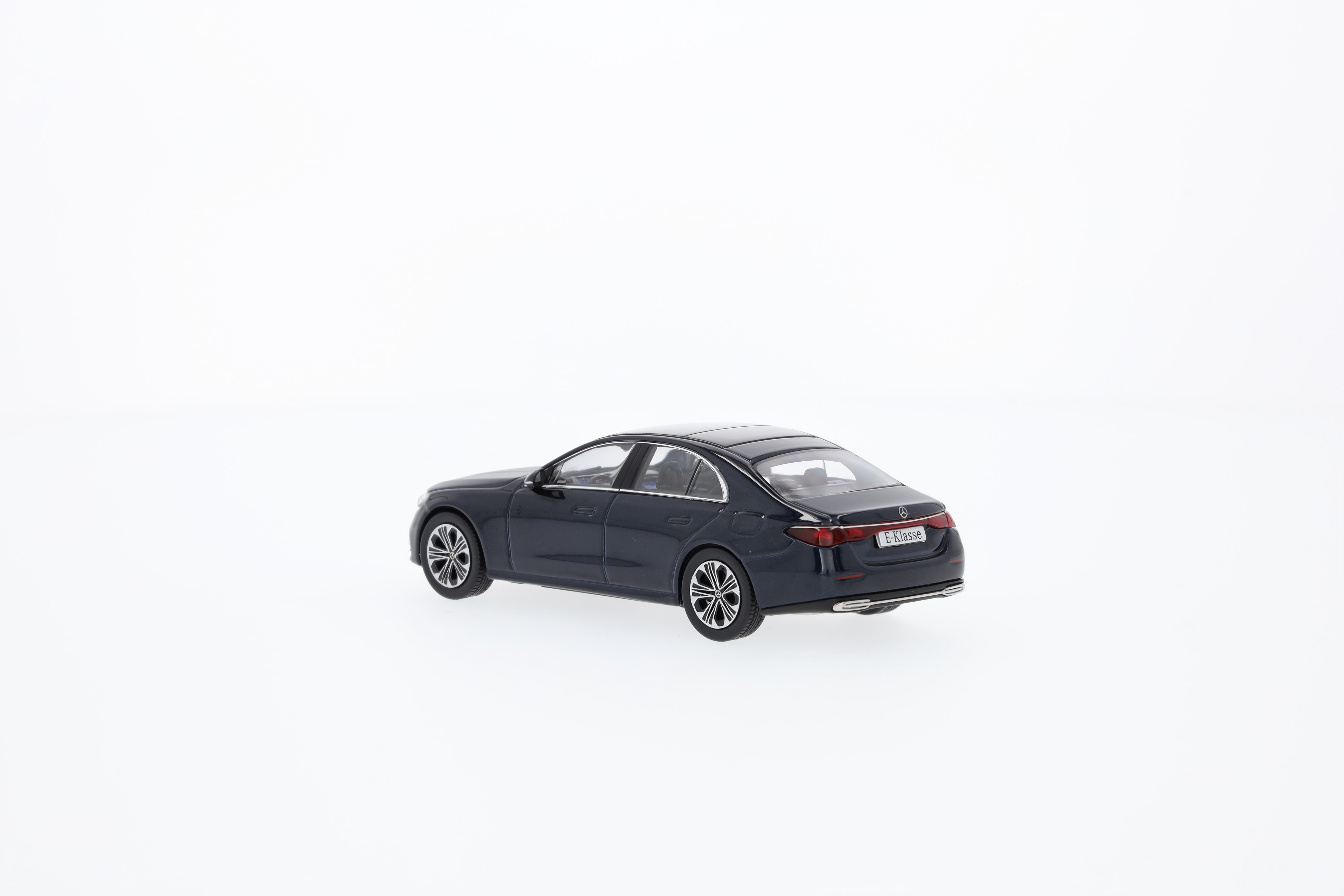 E-Class, Saloon, AVANTGARDE, W214 - nautical blue, iScale, 1:43