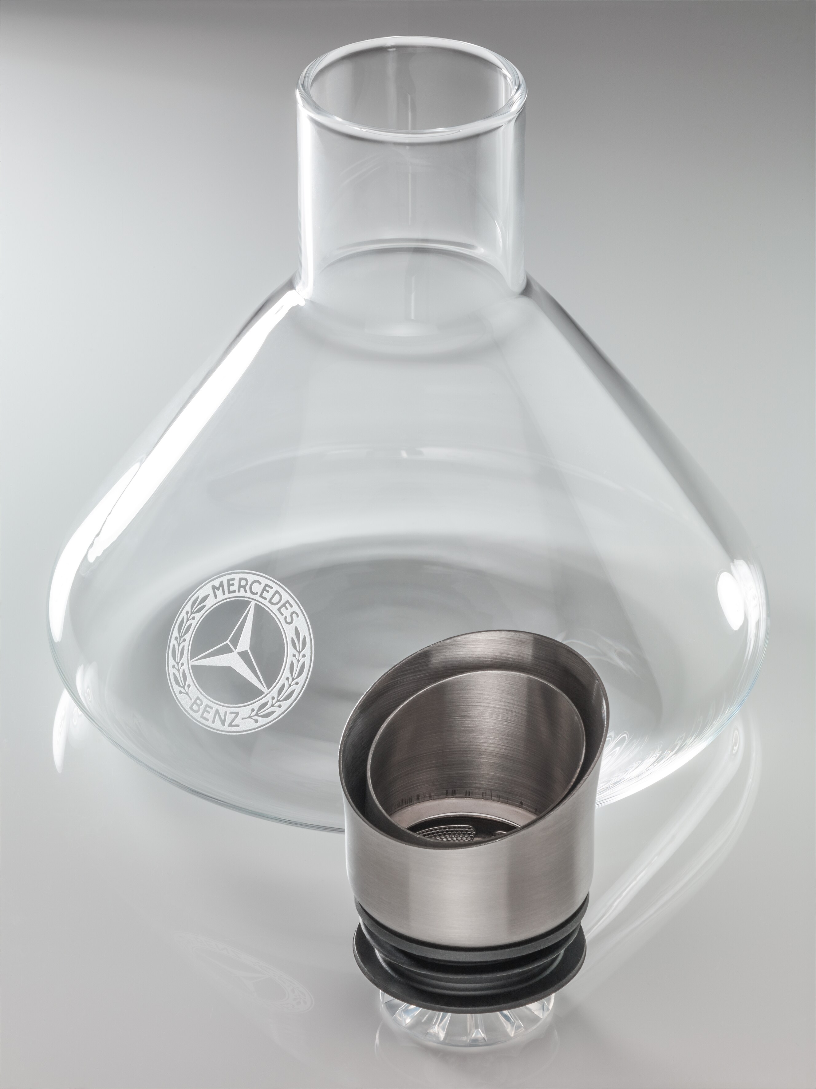 Decanter - transparent / ivory / silver-coloured, Glass / Stainless steel / Wood