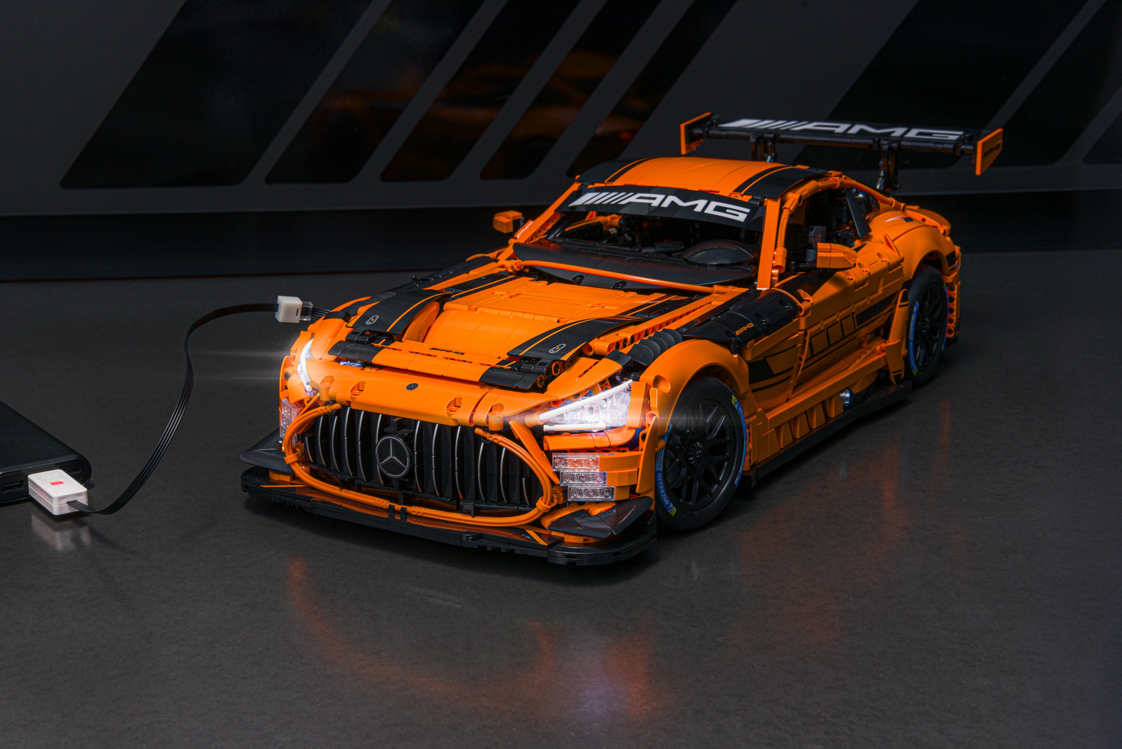 Mercedes-AMG GT3, Klemmbaustein Modell, C190 - orange, CaDa, 1:8