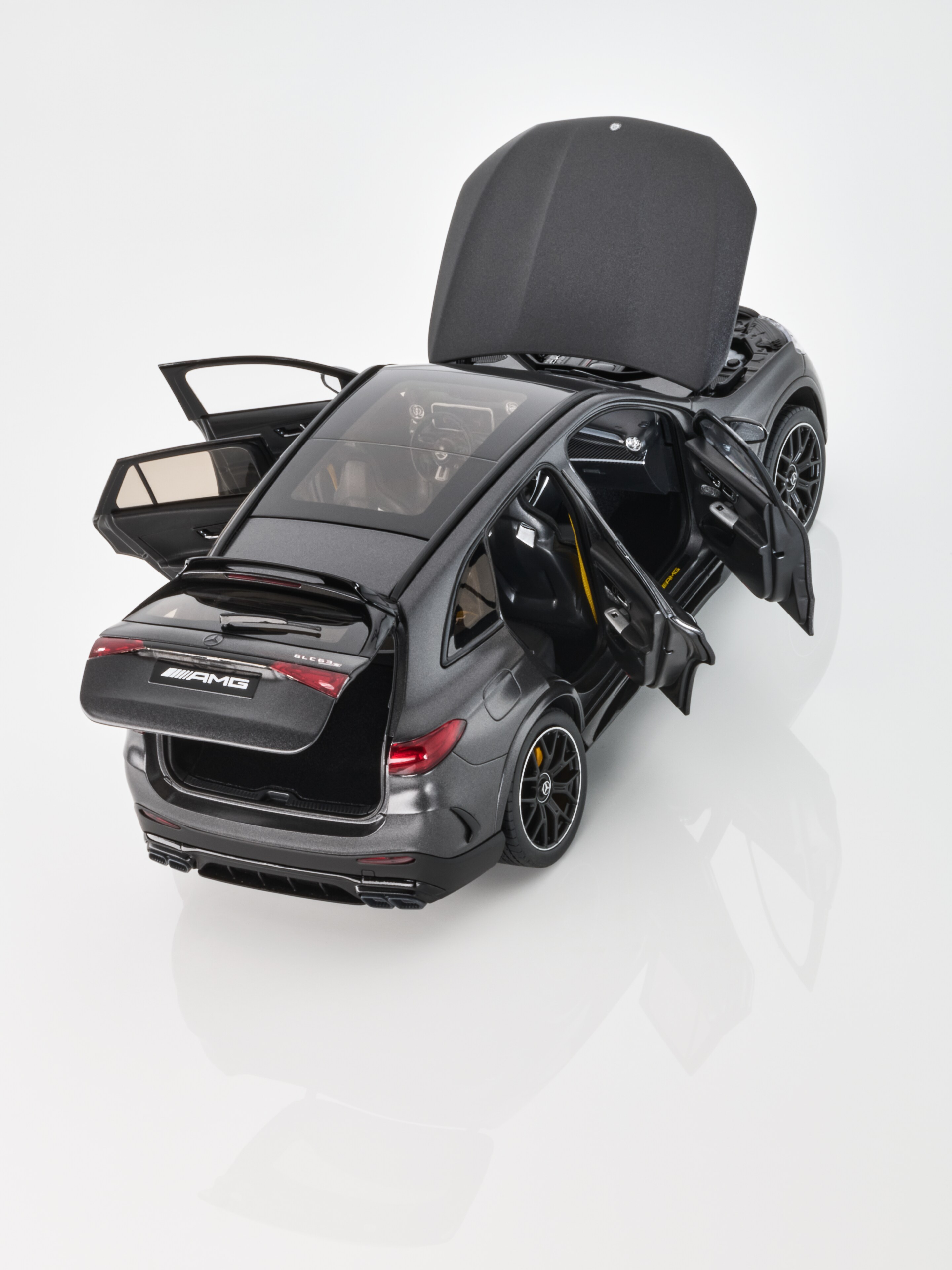 Mercedes-AMG GLC 63, S E PERFORMANCE, X254, edition #1 - MANUFAKTUR graphite grey magno, NZG, 1:18