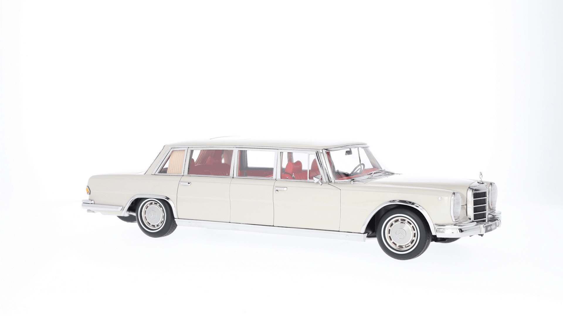 600 Pullmann W 100 (1963-1981) - white grey, NZG, 1:18